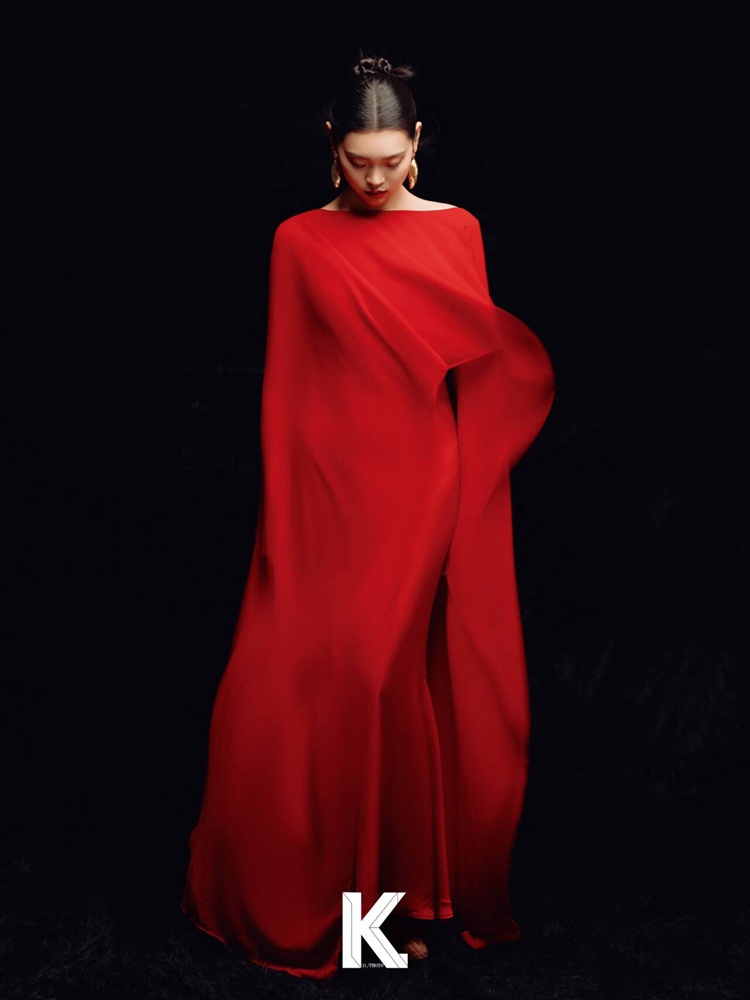 Ethnic Fashion Studio - 2026 Busana Panggung Etnis Wanita Gaya