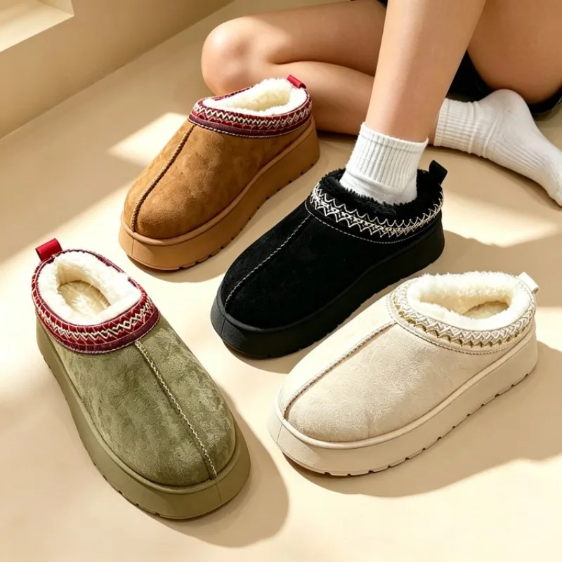 Ethnic And Fashion - Sandal Platform Bulu Modis Baru untuk