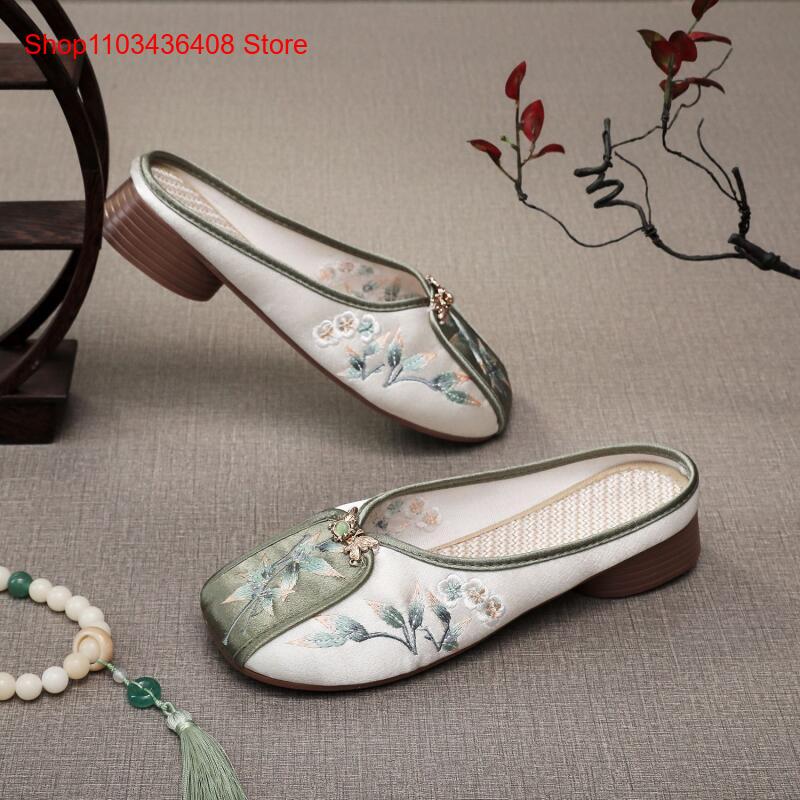Sandal Bordir Baru untuk Rumah - Ethnic And Fashion ulasan dan harga