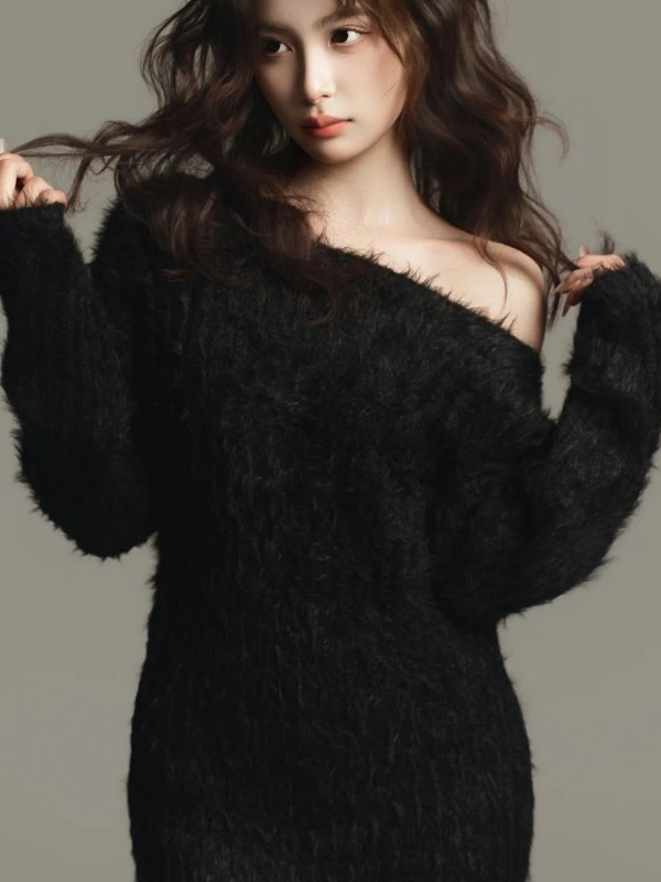 Gaun Fotografi Potret Hitam Mo - Ethnic Fashion Studio ulasan dan harga